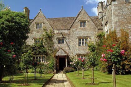 Kelmscott Manor