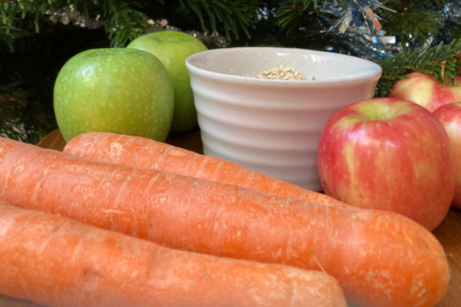 Image of carrots and apples with oats